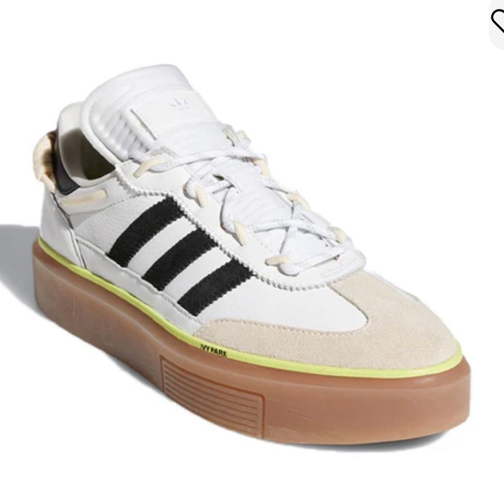 Adidas Original Sneakers